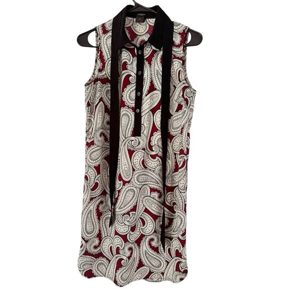 Ann Taylor Dark Red Paisley Print 1/4 Button Popover Dress Size Small - Picture 2 of 7